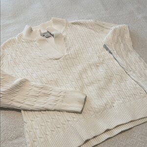 Liz Claiborne White Ribbed Sweater